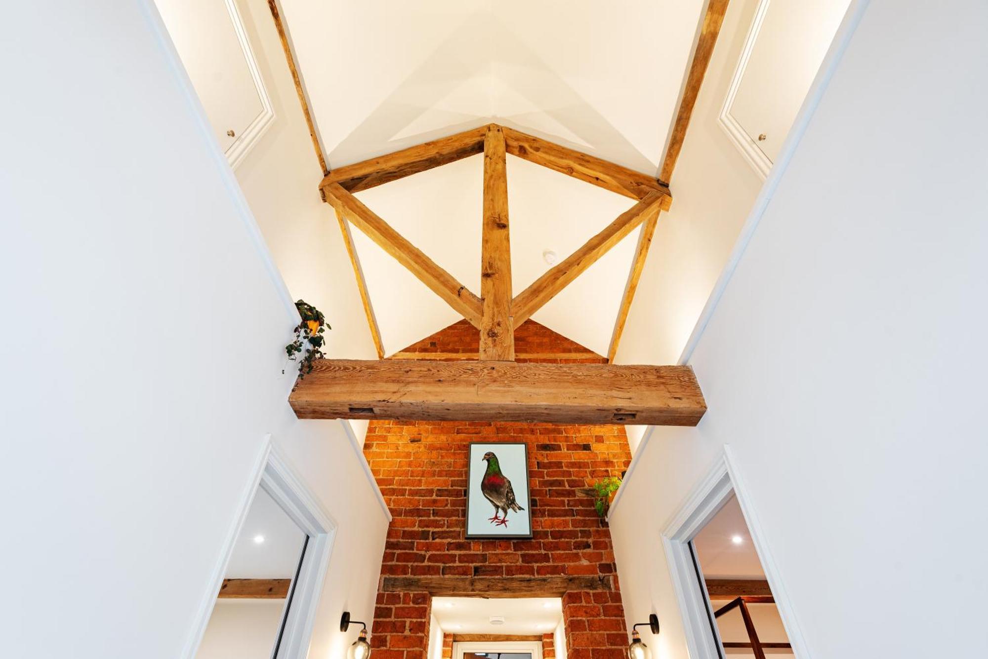 Holiday home Pigeon House - Unique Barn With Private Garden, Hot Tub And Wood Burner