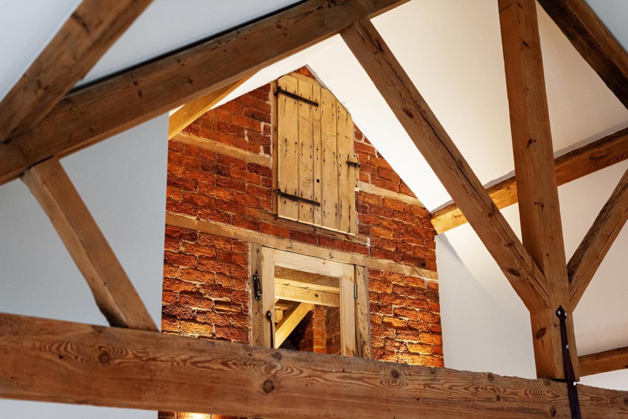 Pigeon House - Unique Barn With Private Garden, Hot Tub And Wood Burner Holiday home